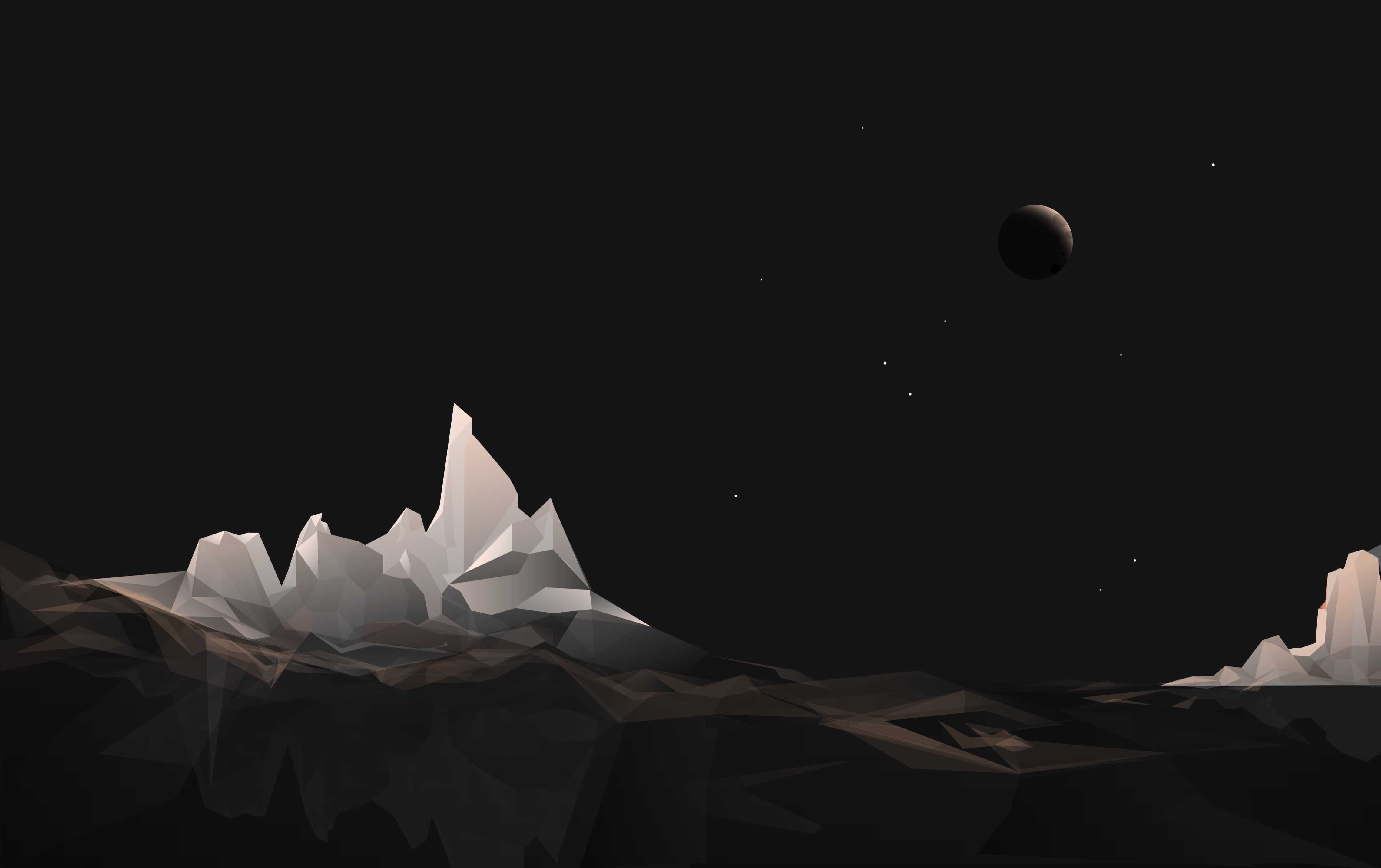 Montagna e luna di notte